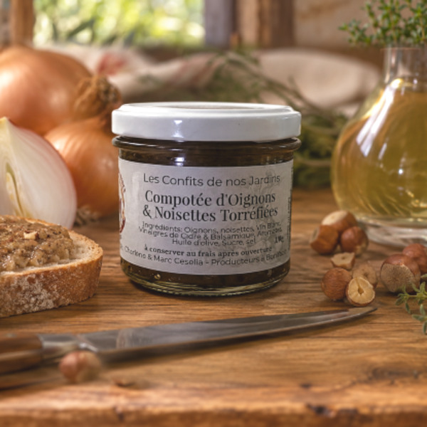 Compotée d'Oignons et Noisettes Torréfiées